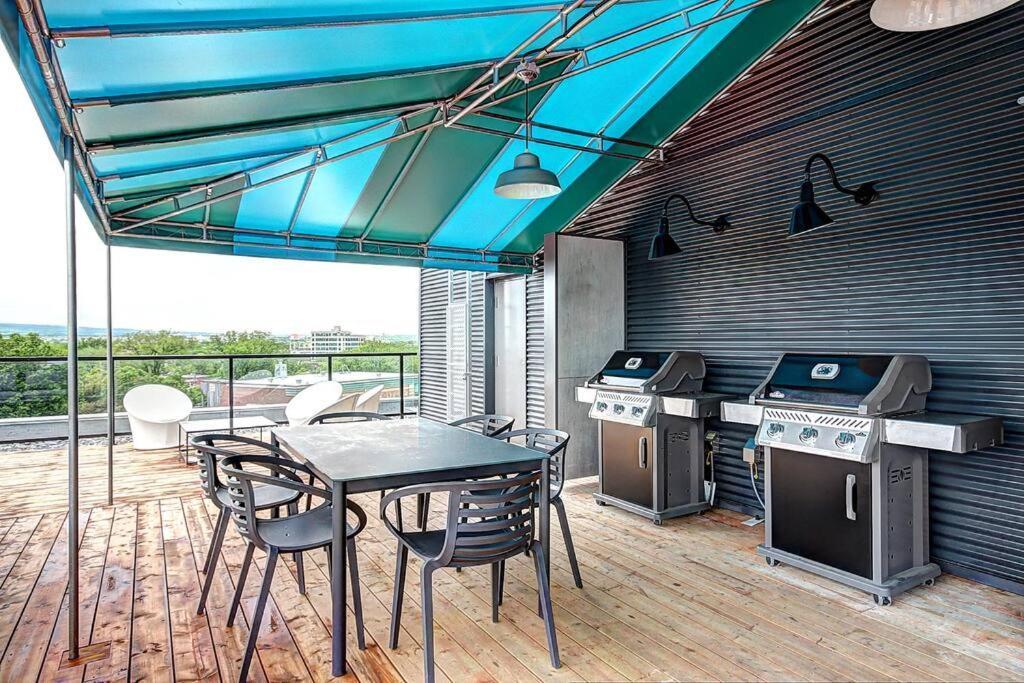 Good Vibes Only -Modern And Spacious 2 Bedroom Condo 4 Beds Free Parking, Gym 퀘벡 외부 사진