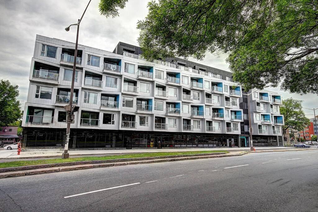 Good Vibes Only -Modern And Spacious 2 Bedroom Condo 4 Beds Free Parking, Gym 퀘벡 외부 사진